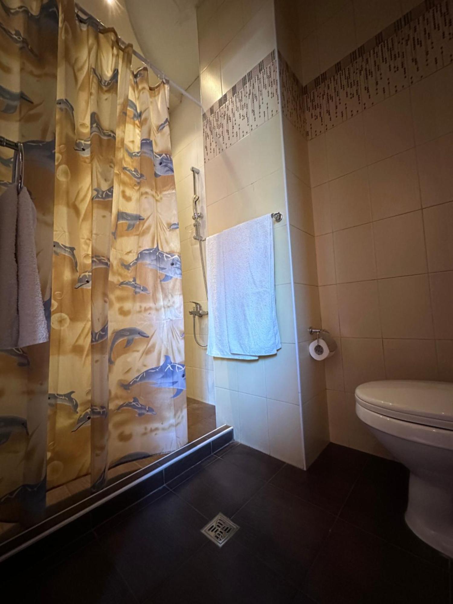 Royal Plus Hotel Jerevan Eksteriør billede